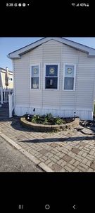 44 E Bennett Ave