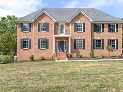 1039 Ashburn Dr