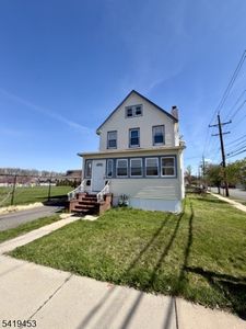 196 E Grand Ave