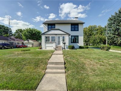126 Oakwood St