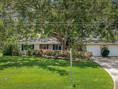 1704 Cypress Ave