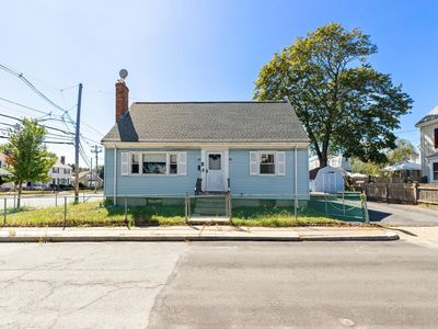 4 Spring Valley Rd