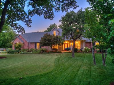 10032 Forest Glade Dr