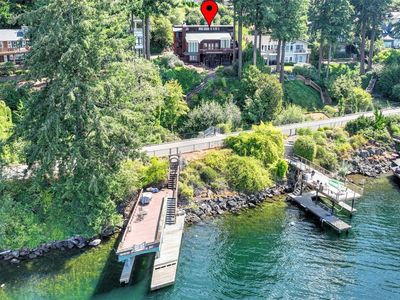 2305 E Lake Sammamish Place SE