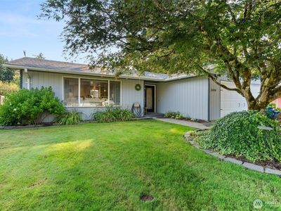 5444 Anton Court SE