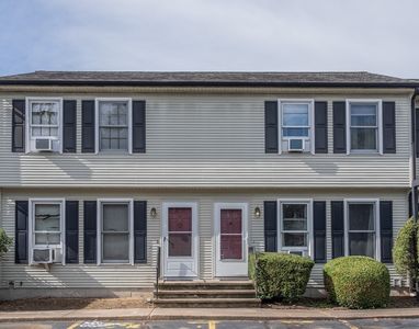 166 Hillside Rd APT 5