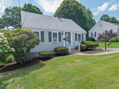 49 Edgeworth St