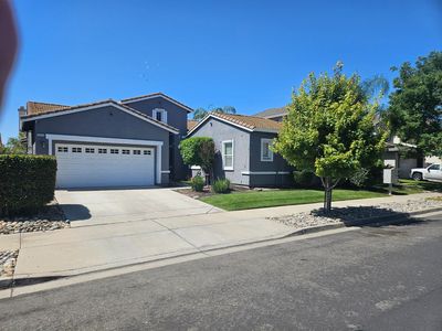 3570 Whispering Oak Dr