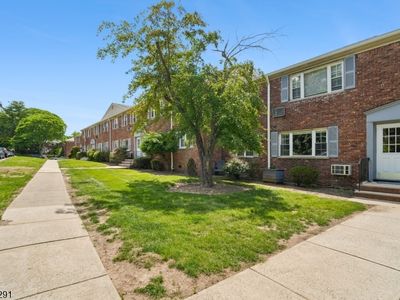 18 Wedgewood Dr BLDG 18 #25