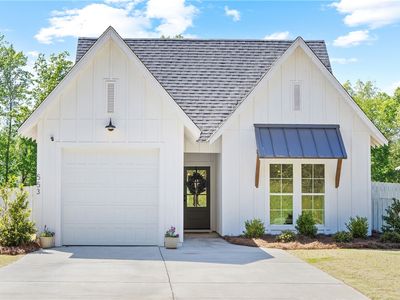 553 Cedarbrook Dr