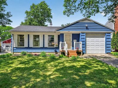 109 N Hawthorne Dr