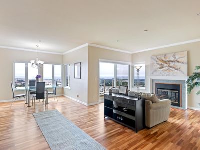 323 Green Ridge Dr APT 3