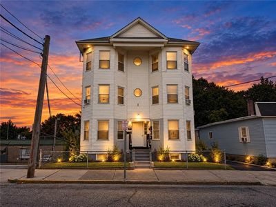 214 Burnside Ave
