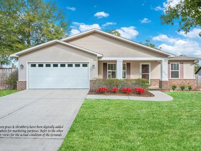 Property at 676 Hunters Ridge Rd, Defuniak Springs, FL