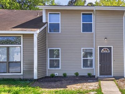 3909 Inverness Rd