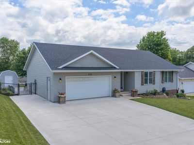 515 Westridge Dr