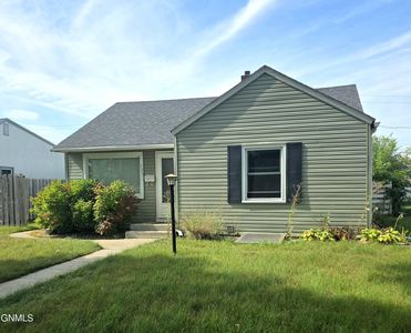 Property at 720 8th Ave SE, Jamestown, ND