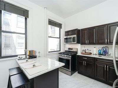 92 Hamilton Avenue #5E