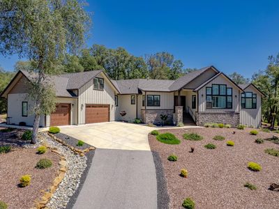 23235 Darkhorse Dr