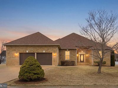 6909 Tower Of London Dr