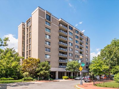 800 25th St NW #903