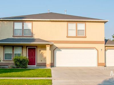37 N Willow Wind Way
