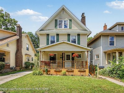 216 Rosamond St