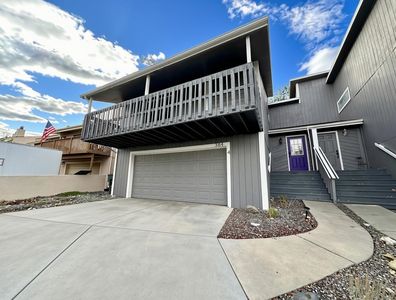 384 Explorer Ct APT 4