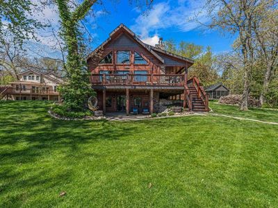 3024 Nagawicka AVENUE