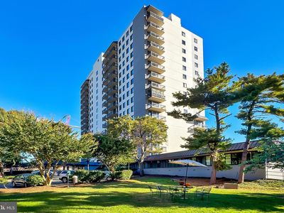 801 N Pitt St APT 910