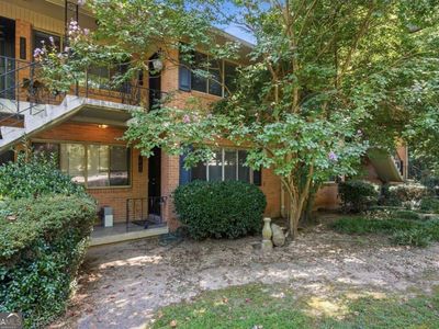1466 E Rock Springs Rd NE