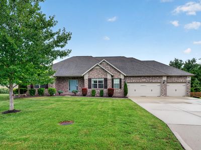 Property at 1930 N Pavilion Place, Strafford, MO
