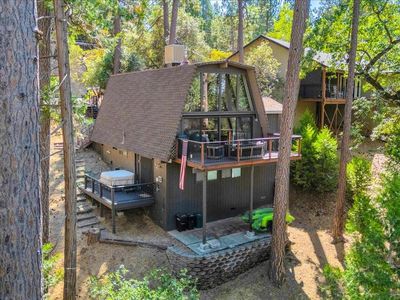 12855 Mueller Dr