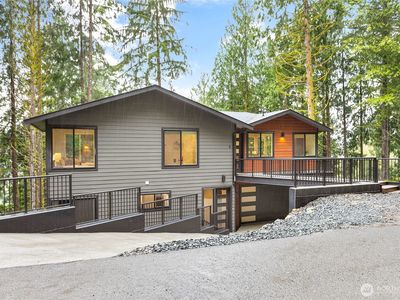 8 Valley View Circle