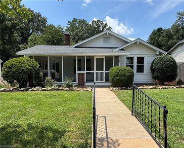 800 S Sunset Dr