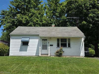 Property at 1068 Liberty St, Salem, OH