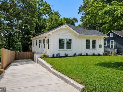 1502 Venetian Dr SW