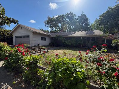 6132 Bridgewood Drive
