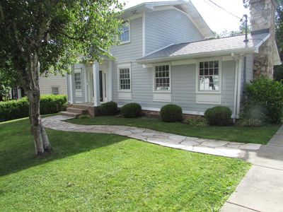 106 King St