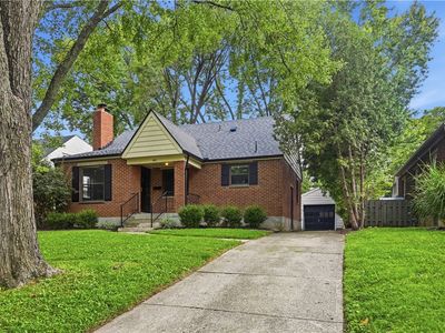 406 Triangle Ave