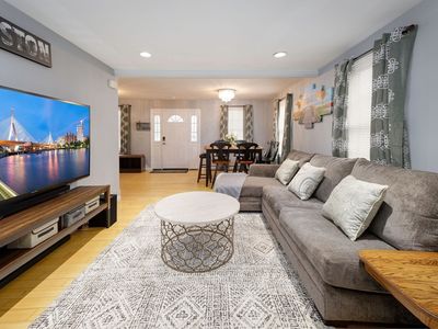 8 Myrtle Ave