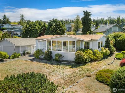 261 Dennis Boulevard