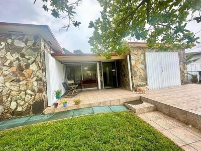 Property at 659 W 14th St, Hialeah, FL