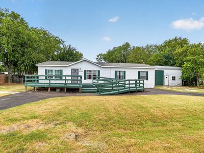 2032 Dorothy Dr