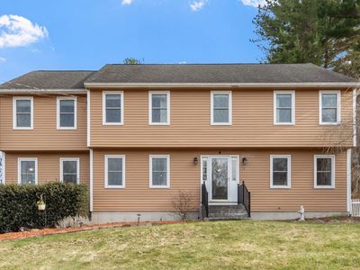 17 Bicentennial Drive