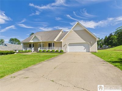 2 Woodview Ct