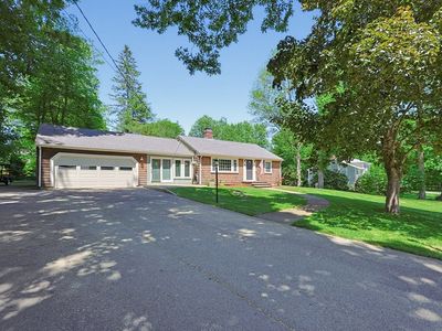 6 Spring St