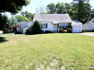17-19 Greenwood Dr