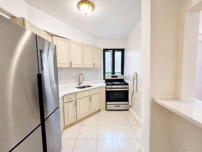 1564 Unionport Road #5A