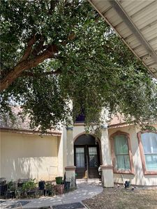 310 N Los Ebanos Blvd